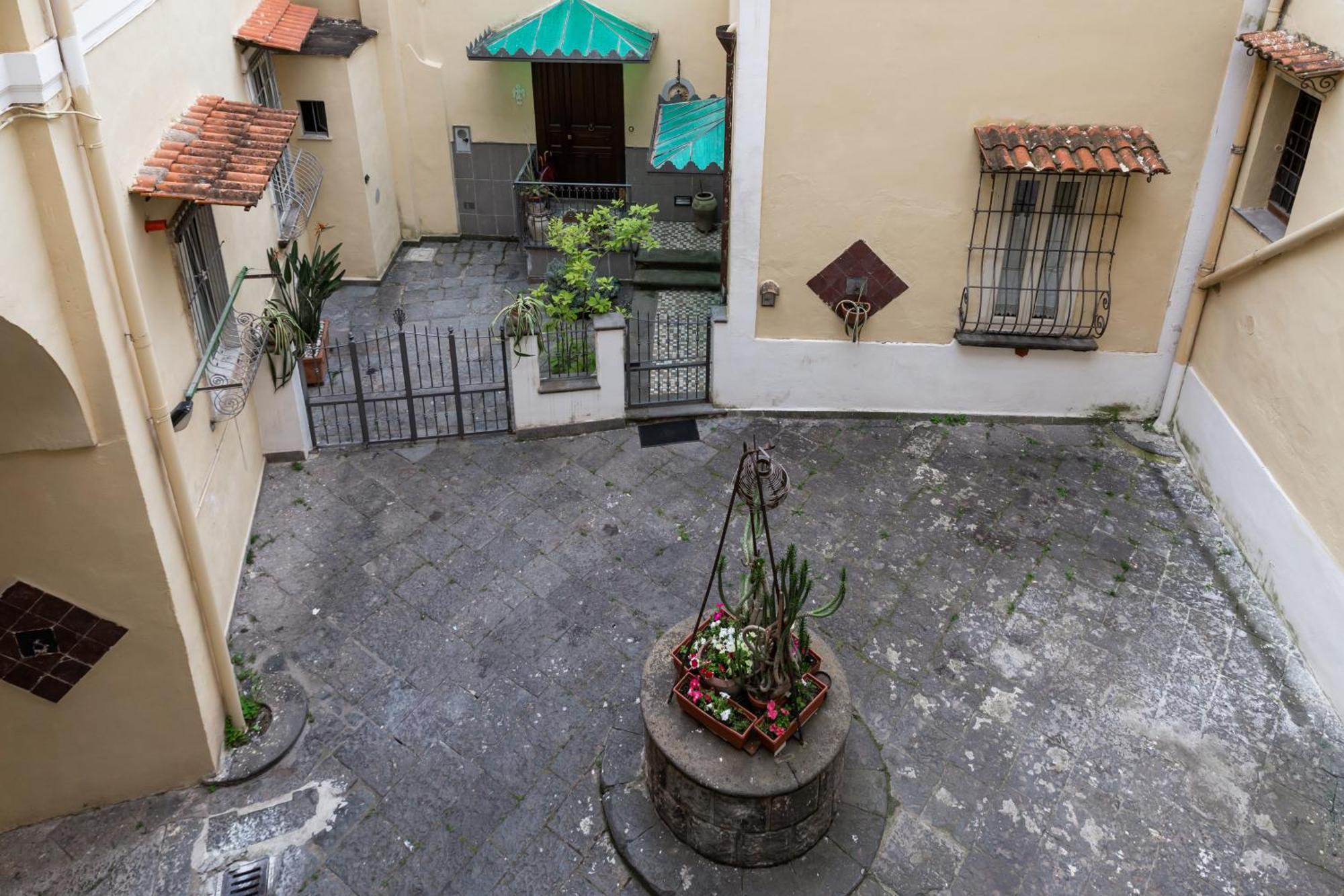 Vesuvio Plaza Room Ottaviano Eksteriør billede